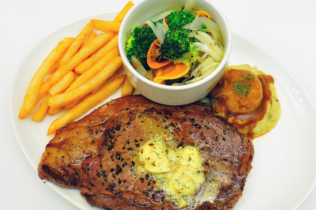 Du 9 au 15 octobre, c’est la semaine du steak frites! SillonBelge.be Du 9 au 15 octobre, c’est la semaine du steak frites! SillonBelge.be