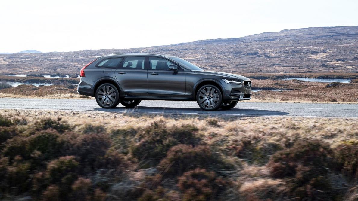 La version Cross Country du  Volvo V90 peut tracter 2,5 t.