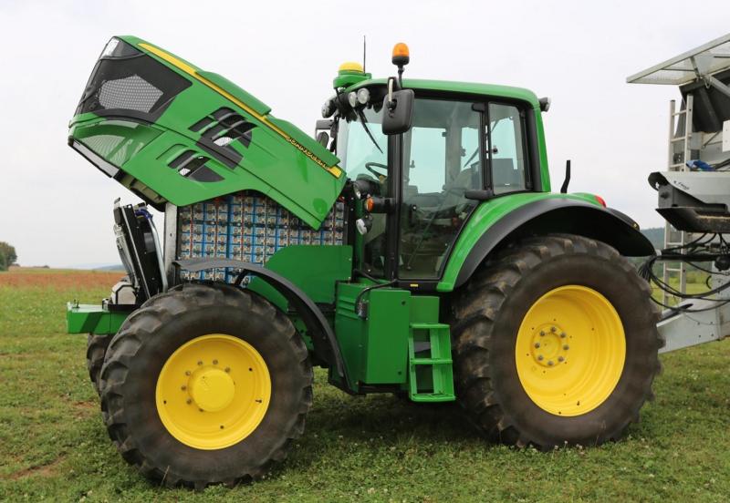 Sesam, de John Deere, le  premier  tracteur  électrique à batterie de forte puissance.