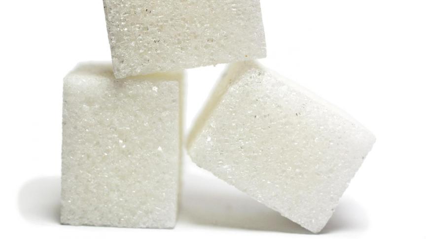 lump-sugar-549096_1920