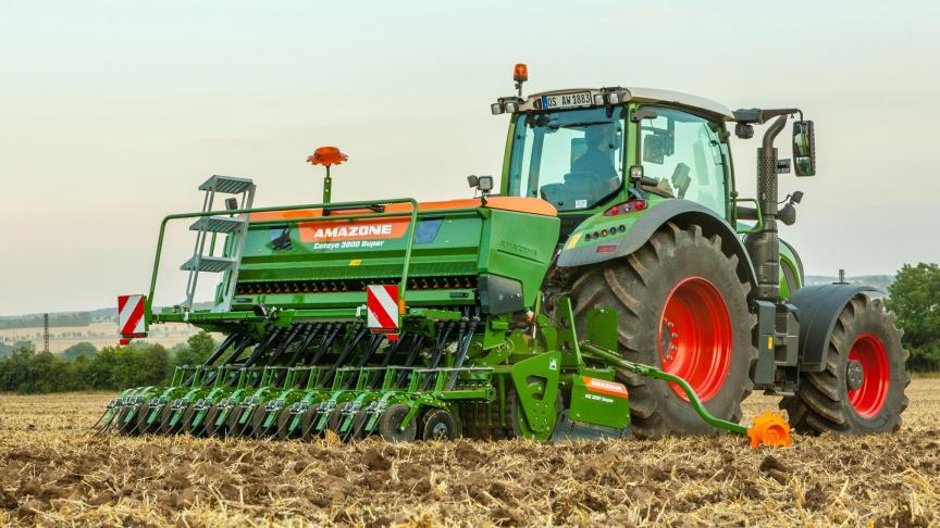 Le Cataya, c’est une trémie d’une capacité  de 830 l, extensible jusqu’à 1.270 l.