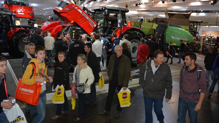 Des visiteurs du monde entier arpenteront les allées du Sima-Simagena, à la rencontre des 1.770
exposants ayant répondu présent.