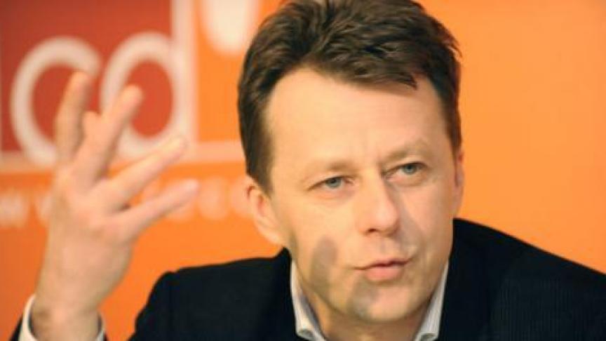 699811015_B97632144Z.1_20130620233414_000_GE2U21D2.1-0