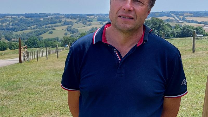 Pierre Reilac accompagne les éleveurs français et belges depuis plus de 30 ans.