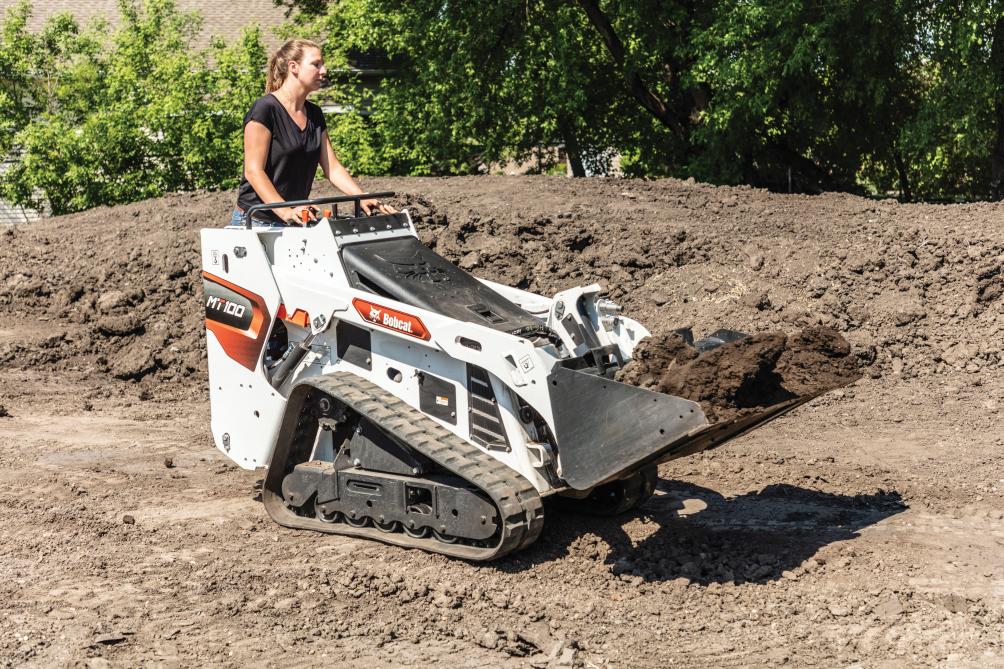 Une nouvelle mini-chargeuse sur chenilles MT100 chez Bobcat