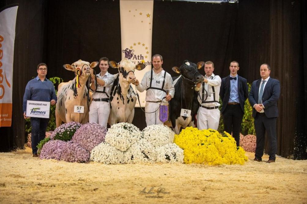 Rayonnante ET de l’Ecaillois (Sidekick, Lagneau C.), championne des jeunes vaches ;  Gazelle d’Horimetz (Mirand PP, Feys S. et L.), réserve ; Good Reason  d’Horimetz (Lambda, Feys S. et L.), mention.