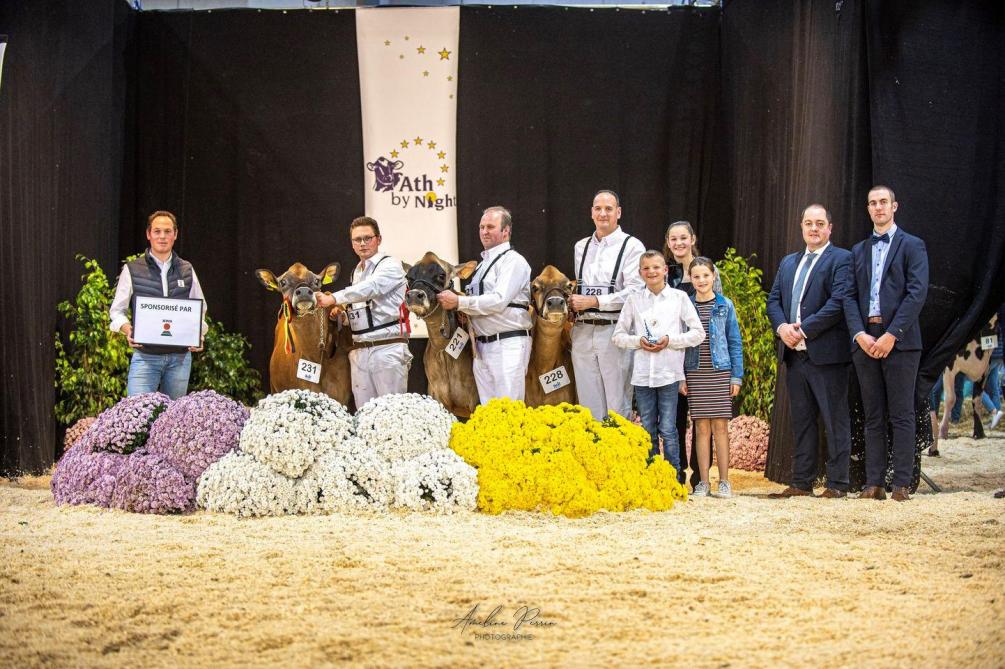 J Irma des Roses (Steve, Motte A.), championne des jeunes vaches Jersey ; Ovy-P ET du Tordoir (Hirst, Lecas D.), une réserve ; Choupinette (Lebanon, Duret L. et M. Ass), mention.
