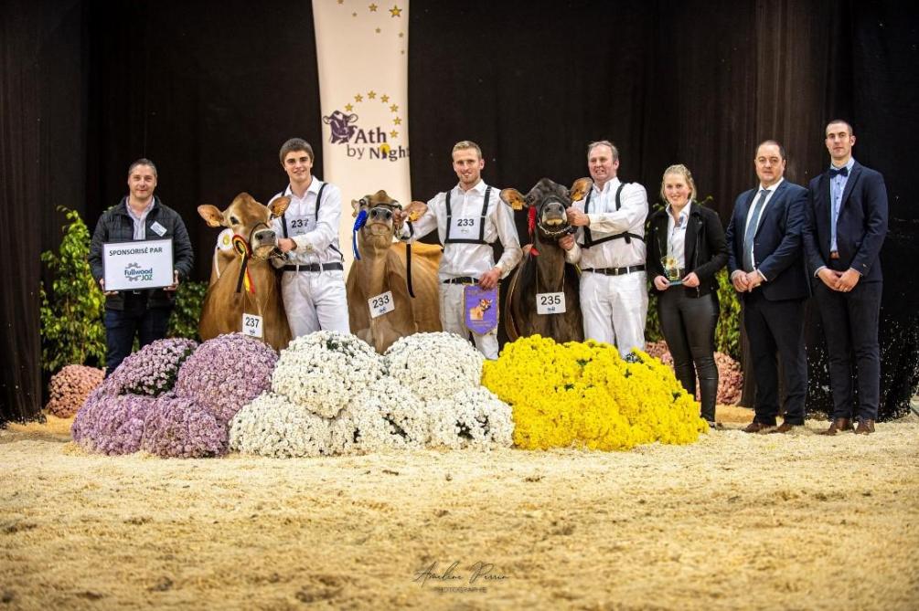 Joëlle du Tordoir (Joël, Lecas D.), championnat des vaches adultes Jersey ; Ligule du Tordoir (Hilario, Lecas D.), la réserve ; Langouste du Tordoir (Balin, Lecas D.), mention.