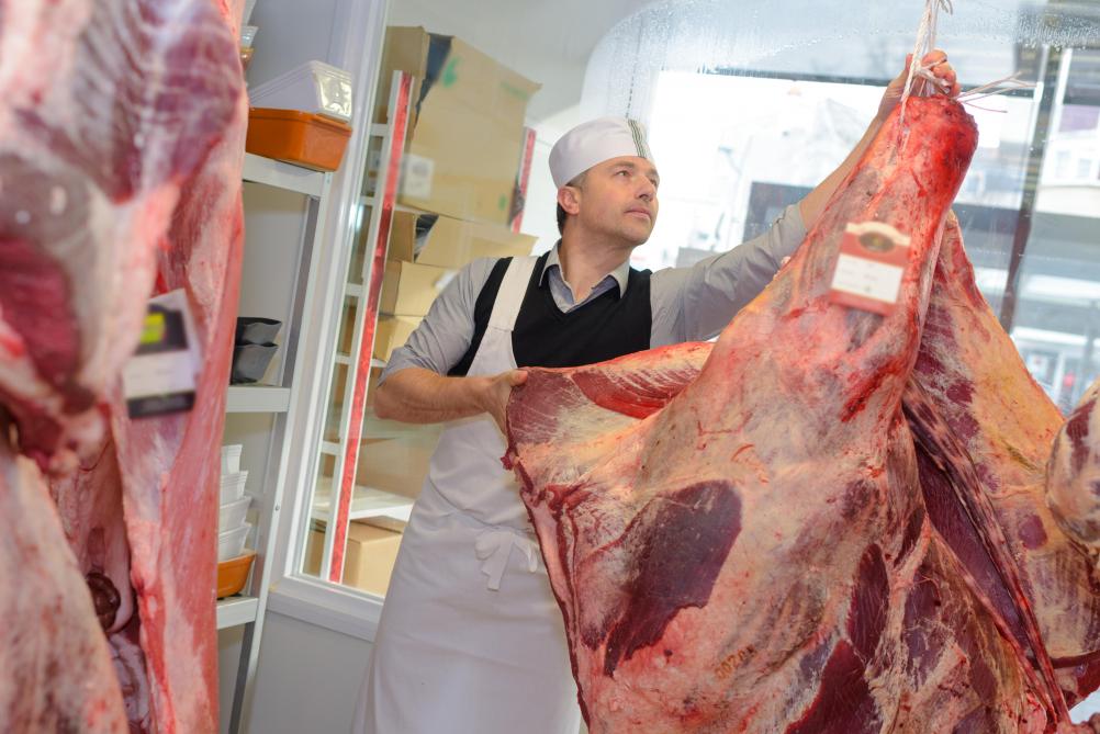 L’abattage à la ferme a aussi un avenir en raison des changements d’habitude de consommation des citoyens désormais beaucoup plus sensibles à la notion de bien-être animal.