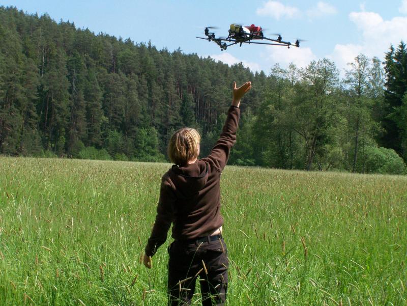 Drone équipé d’une caméra  thermique.