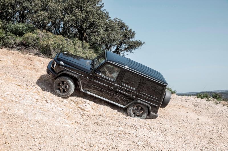 Très rapide sur route, intrépide en tout-terrain, fort comme un bœuf
: le Mercedes Classe G peut remplacer trois véhicules de votre exploitation.