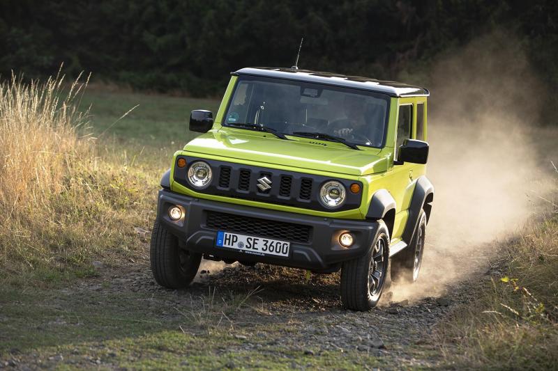 À des capacités de franchissement intactes, le nouveau Suzuki Jimny ajoute un look irrésistible.