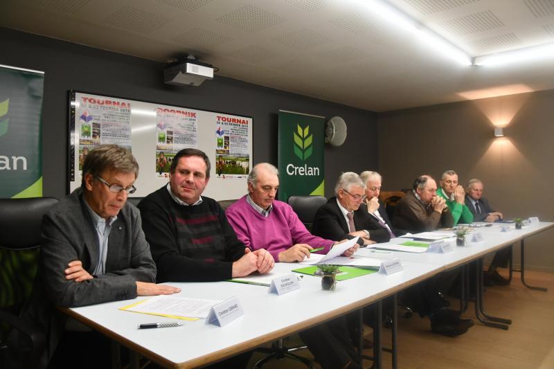 Le comité organisateur, au moment de présenter le menu de cette 15 e  édition, avec de gauche à droite, Christian Gérard,  Christian Ducattillon, Michel Luchtens, Marcel Deprez, Gérald Moortgat, André Vergote, Daniel Miroir et Léon Lefèbvre.