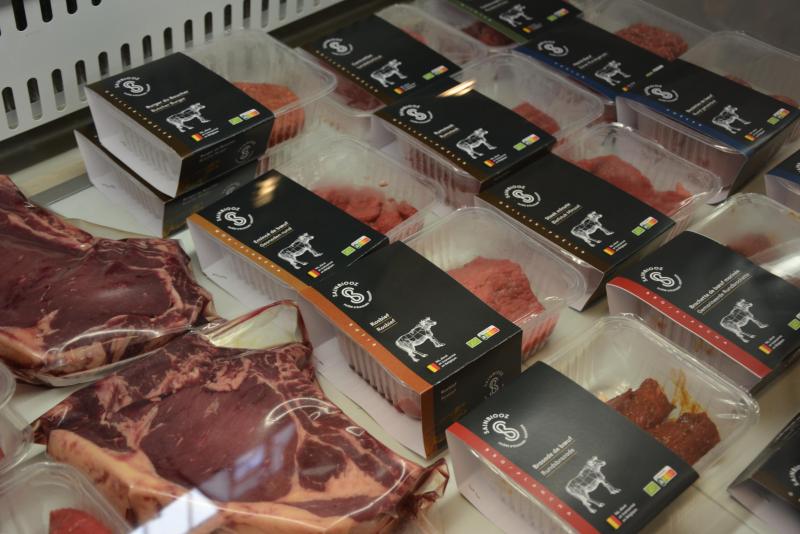 Les barquettes « Sainbiooz » verront encore leur emballage évoluer  d’ici à leur commercialisation, à la fin de l’été.