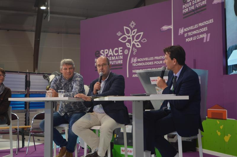Cette année, L’Espace pour Demain, avec son thème « les nouvelles pratiques et technologies pour le climat » a proposé des pistes de réflexion, des innovations, des équipements, des témoignages et des solutions adaptées pour les éleveurs.