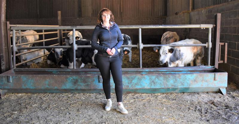 La famille Courtain a traditionnellement toujours été dans l’élevage  et très proche de ses bêtes qu’il est « extrêmement important de bien soigner  et de bien nourrir si l’on veut faire de bon produits ».