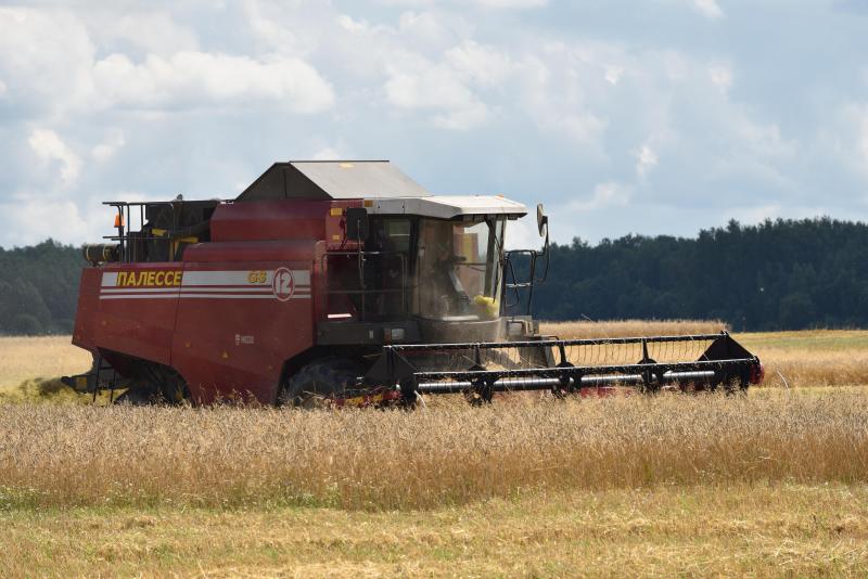 La crise sanitaire doublée du conflit russo-ukrainien a révélé  l'enjeu absolument stratégique que représente l'agriculture.