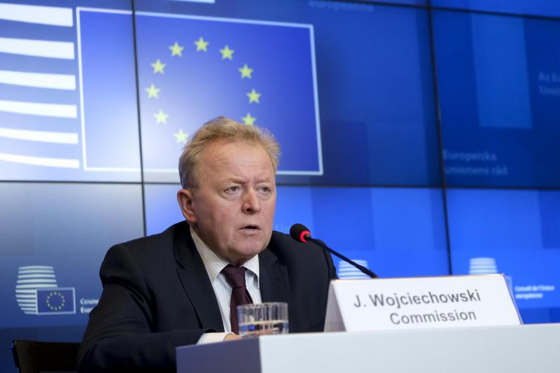 Plus vite l’État membre présentera une position satisfaisante, plus rapide sera l’approbation et à ce stade, « nous sommes convaincus de pouvoir adopter tous les plans stratégiques cette année », assure Janusz Wojciechowski.
