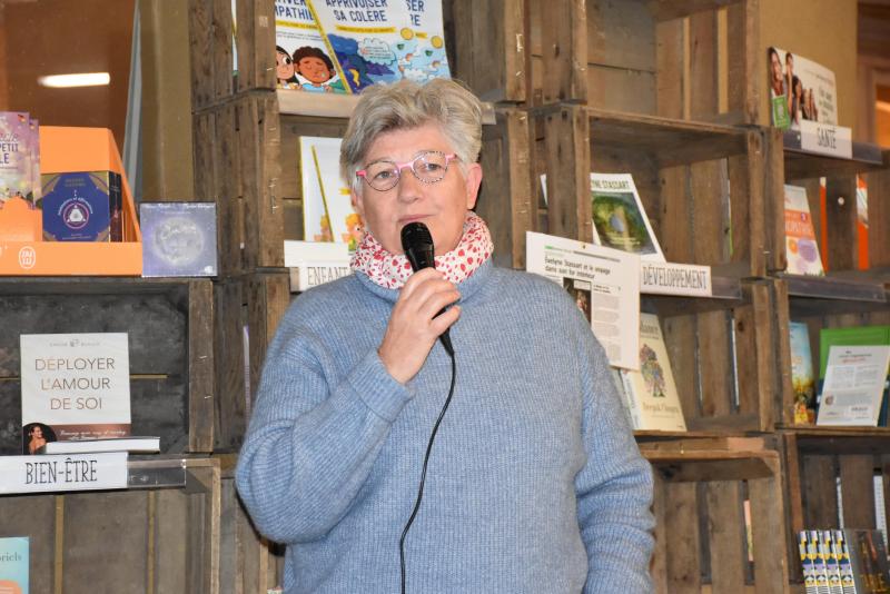 Pour Anne Lemineur, fondatrice de  «La Biosphère» les commerces de produits bio, en vrac et en circuits courts constituent « la vitrine des producteurs et des artisans sans lesquels on ne mangerait pas ».