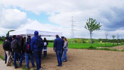 Quelque 120 étudiants en agronomie ont pu participer à la journée de visite de Terrain organisée au CTA de Strée.