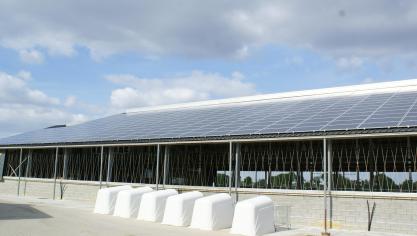 Avec une durée de vie de minimum 20 ans, les panneaux solaires constituent un investissement rentable.