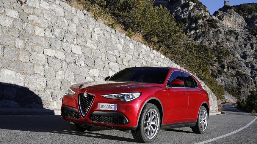 Pour son Stelvio, Alpha Romeo s’est inspiré des lignes de la Giulia, sa berline.