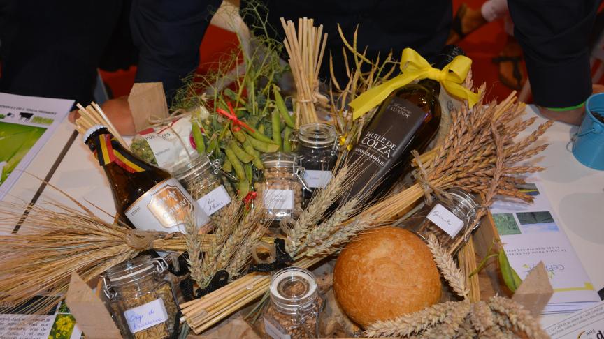 Il existe bel et bien un marché, de niche à ce jour, pour autre chose que l’alimentation low cost et les prix écrasés. D’où l’intérêt de développer l’offre de produits répondant à cette demande.