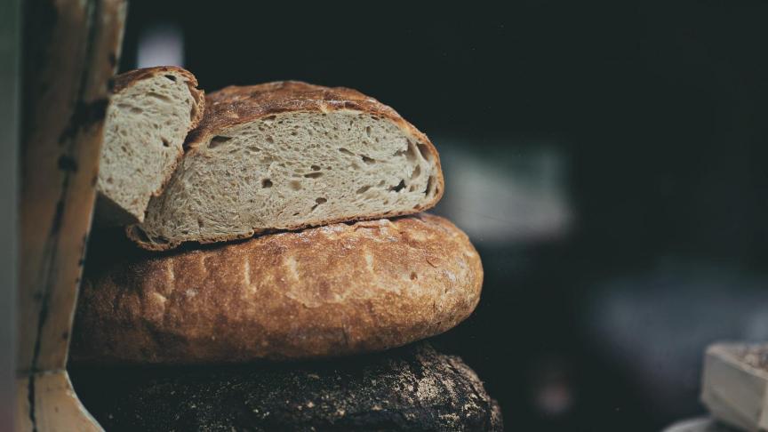 bread-863076_1920