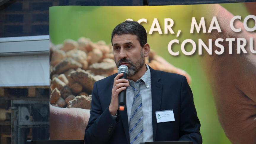 Éric Walin prévient que d’autres projets sont en cours à l’usine, notamment l’automatisation complète de celle-ci pour 2018.