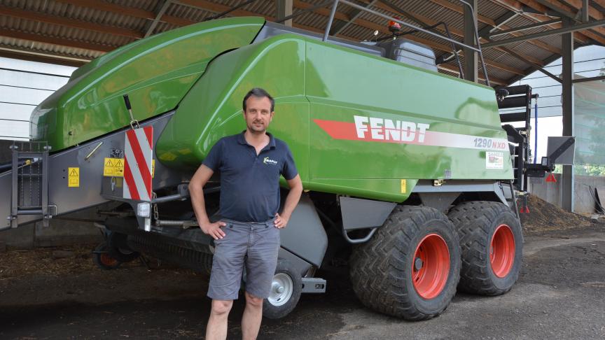 « Que ce soit sur mes parcelles ou pour le compte de tiers, les sols sont soignés avec la même attention, du semis à la récolte. N’oublions pas qu’ils constituent le premier capital de nos exploitations », insiste Yves Henry.