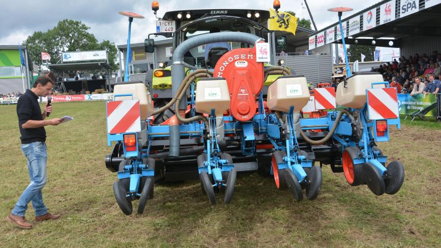 Le lundi 30 juillet est une journée spécialement dédiée aux entrepreneurs de travaux agricoles, avec la 4
e
 et dernière parage du Mecanic’show!