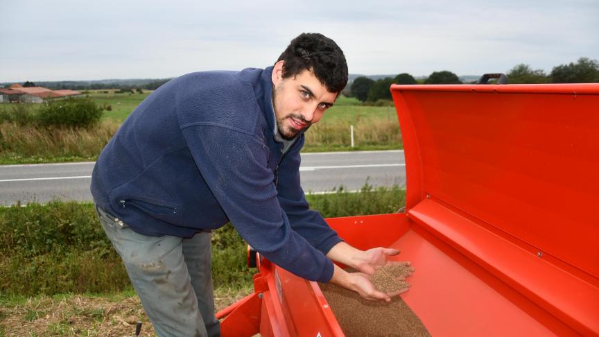 Une bonne implantation du couvert requiert suffisamment d’humidité dans les jours qui suivent le semis er bien sûr le choix d’espèces adaptées à la saison.