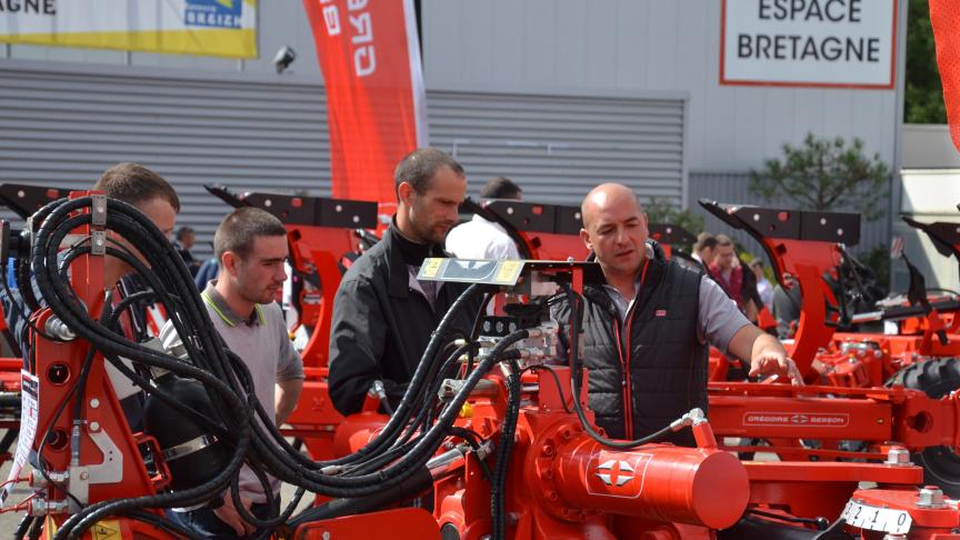 Le Space ou l’occasion de faire des contacts en vue d’un achat futur.