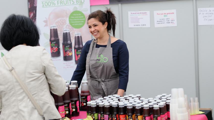 Parmi bien d’autres activités, des dégustations sont notamment au programme,  afin de faire découvrir les produits bio aux consommateurs.