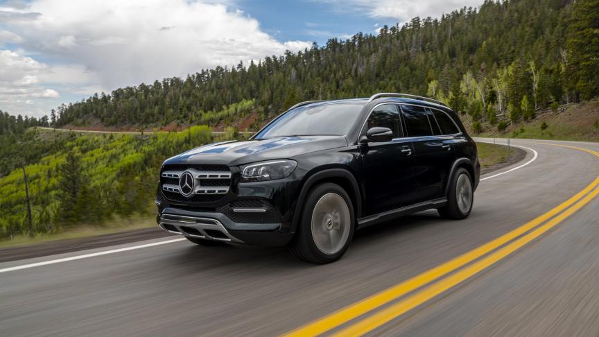 Aux États-Unis, pays des « trucks » par excellence, les 5,20 m du GLS ne détonnent guère.  En Europe par contre, l'engin paraît un brin pachydermique !