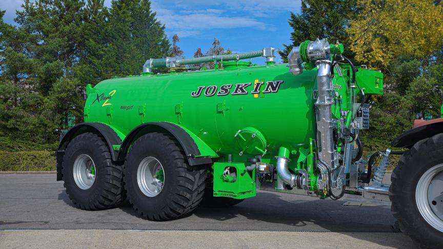 L’X-Trem 2 est commercialisé  en trois capacités : 16.000, 18.000  et 20.000 l.