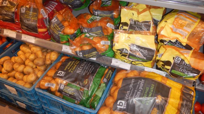 Certains préparateurs-emballeurs ont travaillé très intensivement pendant toute la fin de la semaine dernière pour assurer l’approvisionnement dans les commerces d’alimentation.