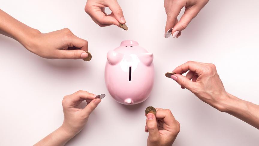 La façon le plus facile de donner un certain montant est de le virer. Les donations par virement  bancaire ne sont pas soumises à l’obligation d’enregistrement et  le bénéficiaire ne doit donc pas payer de droit de donation.