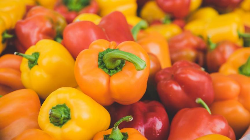peppers-2786684_1920