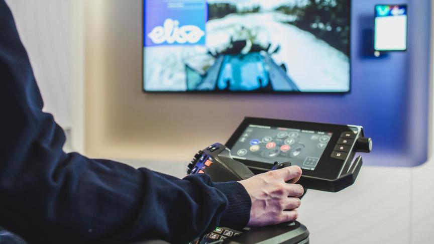 Via la 5G, il est possible de contrôler et de faire fonctionner, en temps réel et en toute sécurité, un tracteur situé à des centaines de kilomètres de distance.