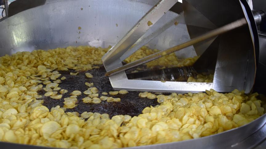 La cuisson prenant plus de temps que l’empaquetage, cela crée des temps morts.  C’est pourquoi cette partie de la ligne de production sera prochainement doublée.