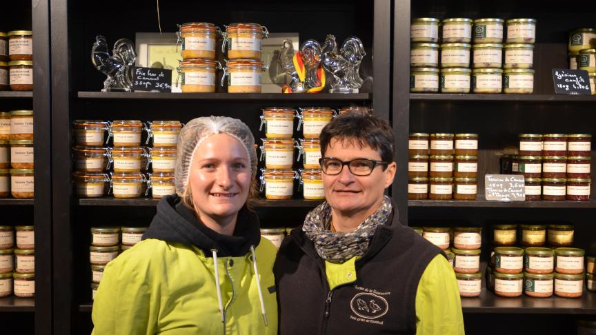 Valérie et son époux sont aidés par leurs enfants qui leur donne régulièrement un coup de main, et notamment au magasin. P-Y L.