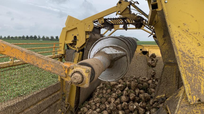 L’explication de cette évolution continue à la hausse du nombre d’entreprises chez nos voisins français est multiple.