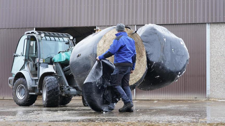 Au vu des coûts importants que rencontre la filière de recyclage des plastiques agricoles,  il est important  que les communes  et les agriculteurs travaillent en bons partenaires pour  les réduire  au maximum.