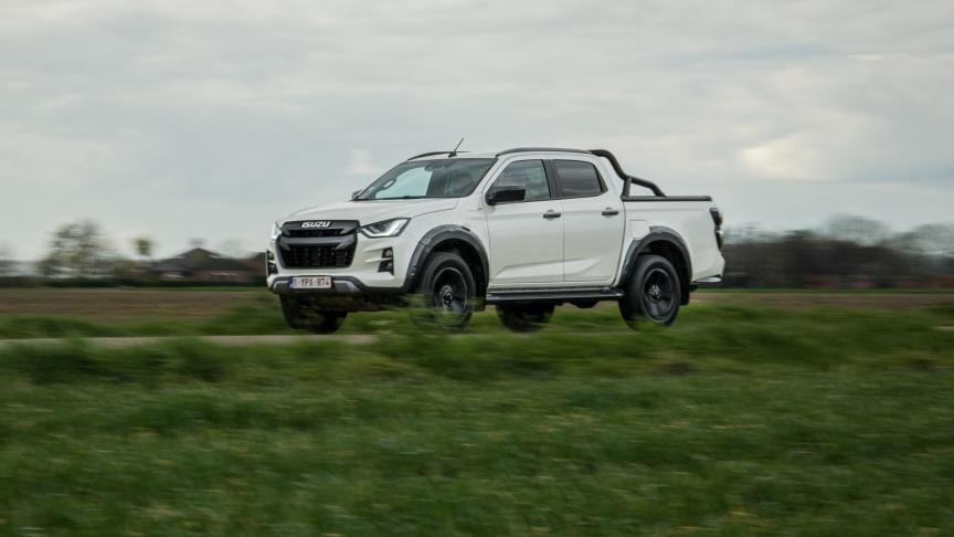 Isuzu D-Max V-Cross: la force et le style 