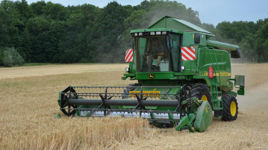 En se basant sur les prix de début de campagne, Statbel prévoit une hausse des prix au producteur de l’ordre de 26,9% pour les céréales. Cette hausse permet de combler des volumes de production en nette diminution (-7,8%).