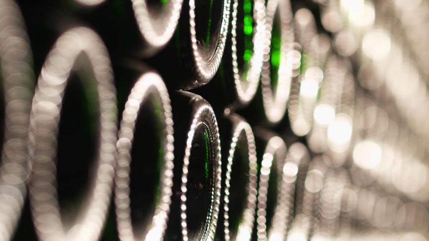 Les producteurs de vin sont confrontés à des hausses de prix de l’énergie mais surtout  des matières sèches : bouteilles, étiquettes, cartons, caisses bois, transport…